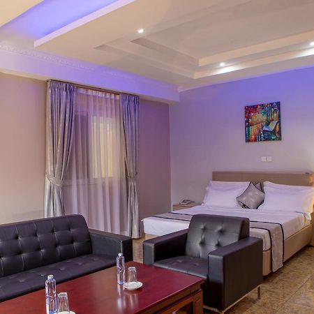 Bukandula Hotel Kampala Buitenkant foto
