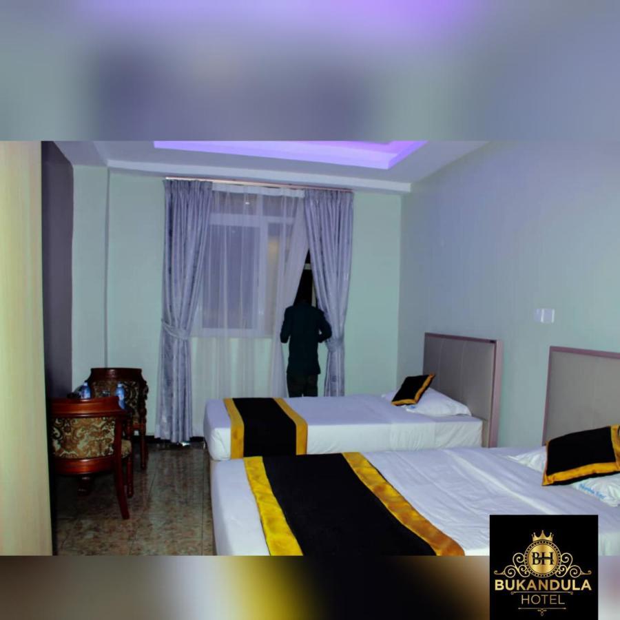 Bukandula Hotel Kampala Buitenkant foto