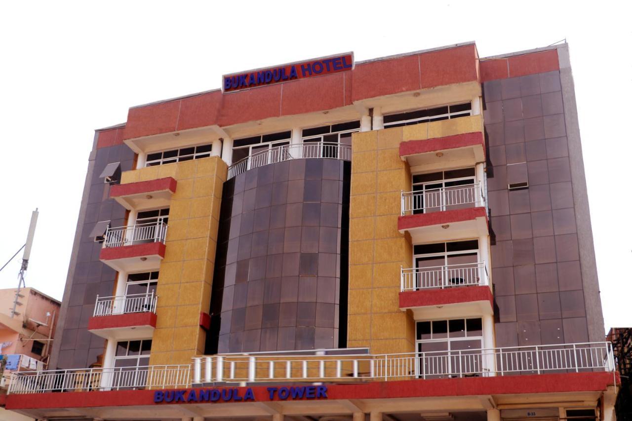 Bukandula Hotel Kampala Buitenkant foto